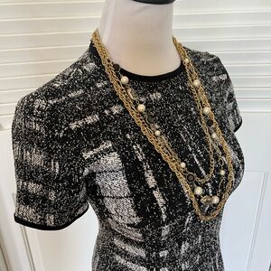 Designer DKNY size 00 stretch material fits size 2P